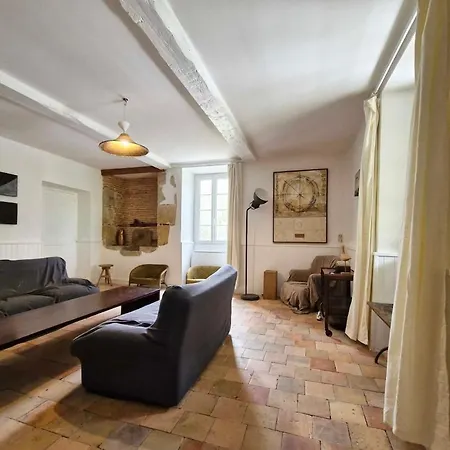 La Maison Du * Estipouy